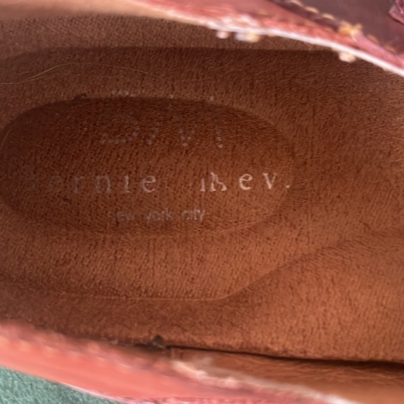 Brown Bernie Mev Mary Janes - Picture 4 of 10